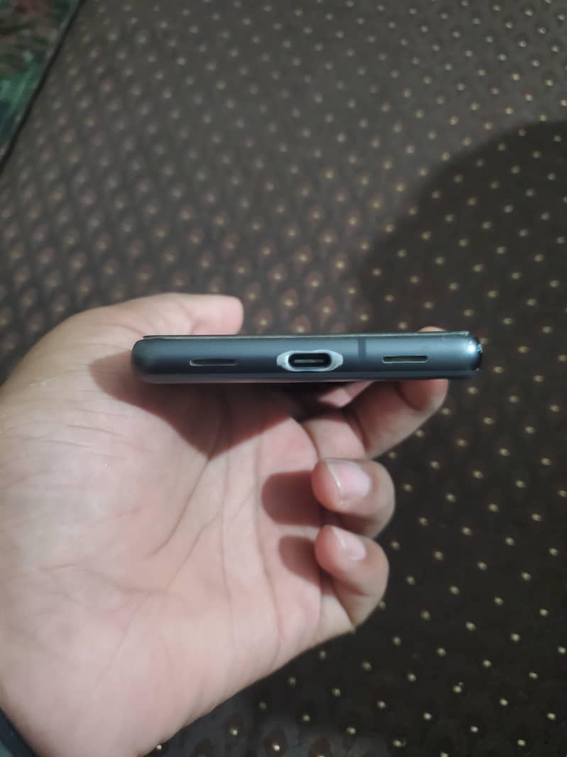 Google Pixel 7a 4