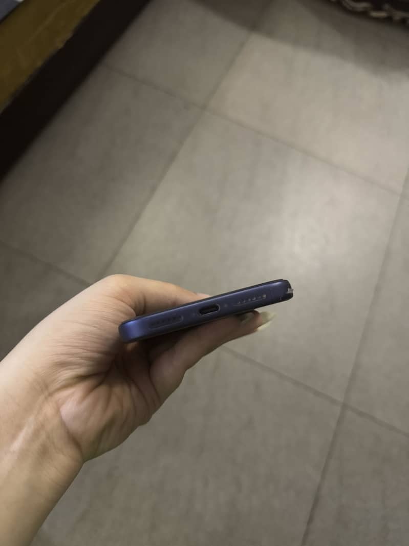 Apple iPhone 17 Pro Max 6