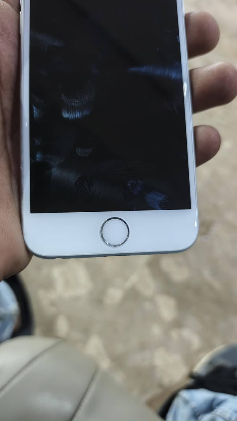 Apple iPhone 6 4