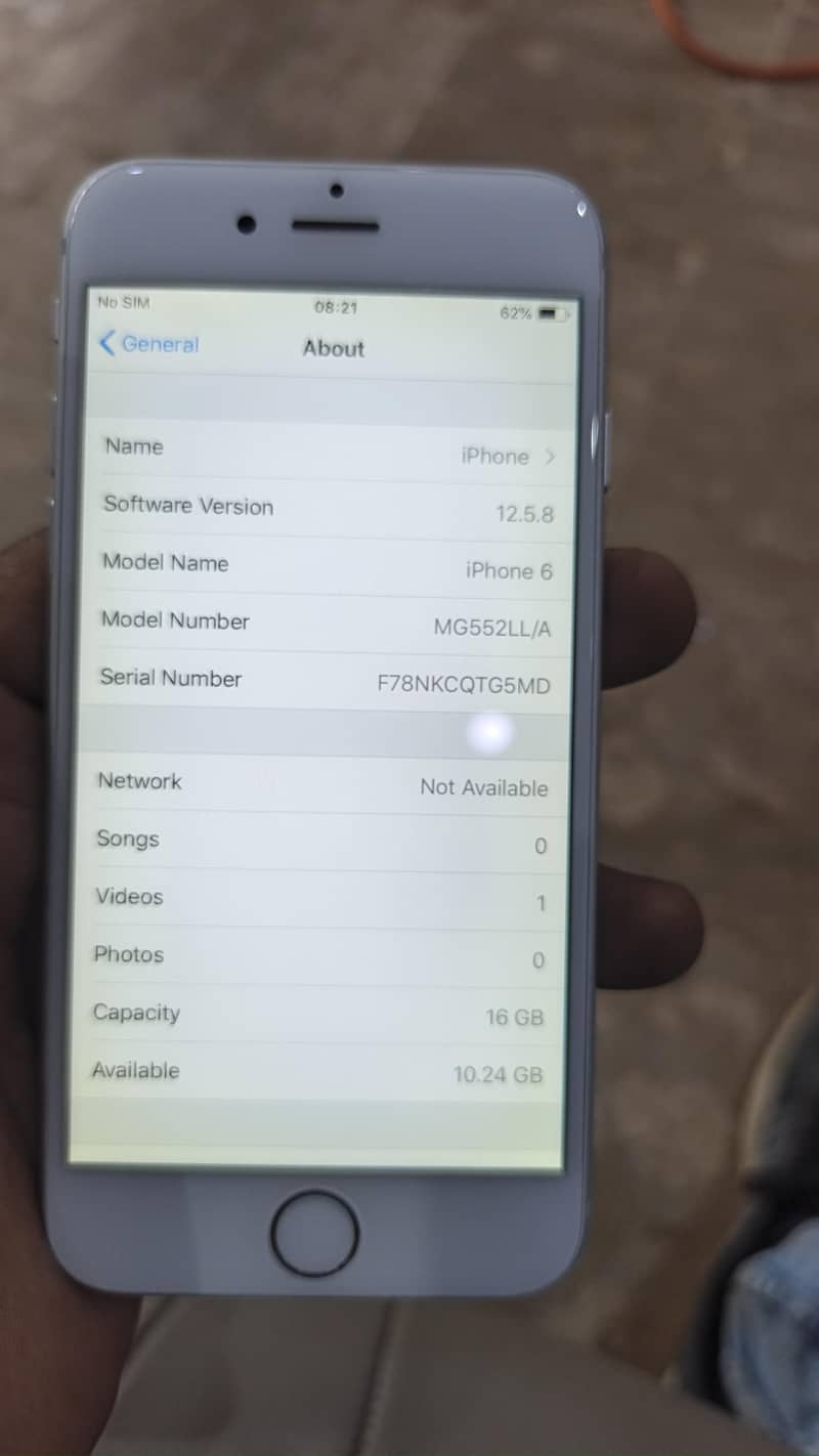 Apple iPhone 6 8