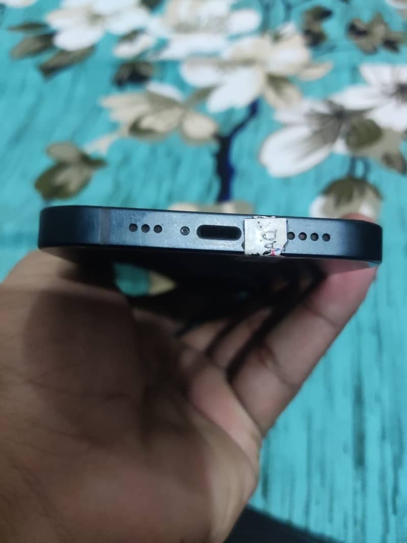 Apple iPhone 14 1