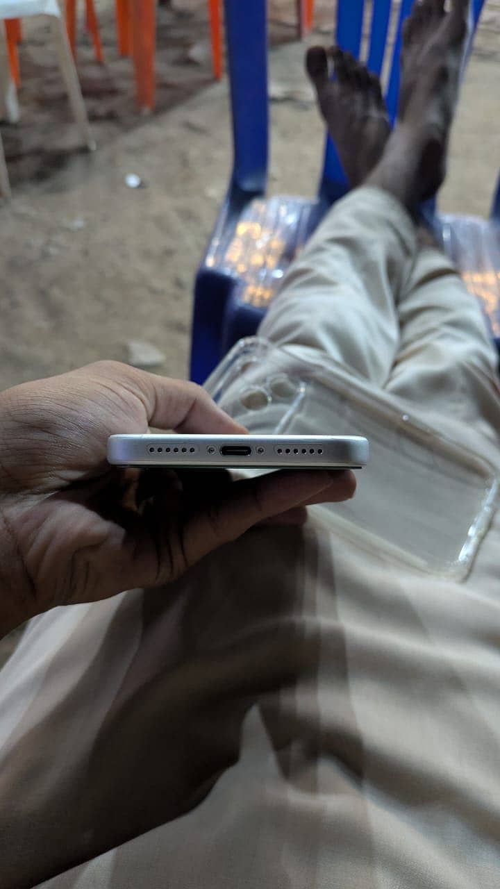 Apple iPhone 17 Pro Max 1