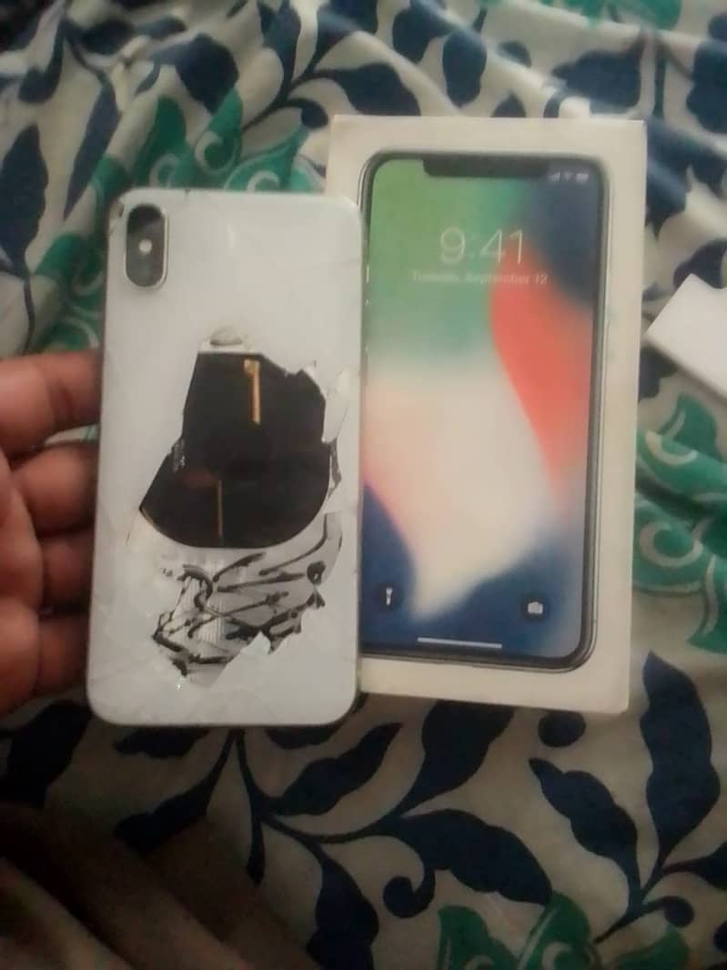Apple iPhone X 1