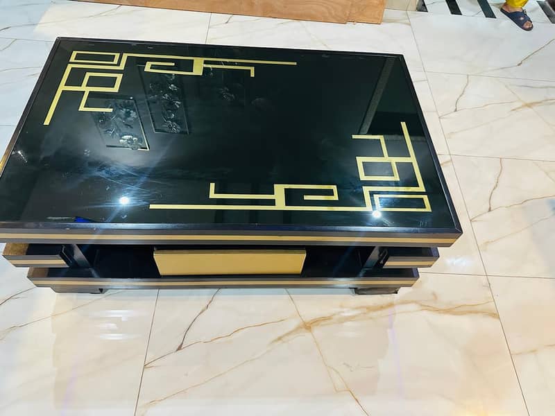 coffee table 0