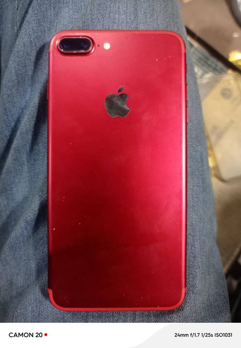 Apple iPhone 7 Plus 1