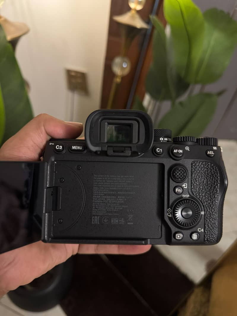Sony alpha a7iv 2