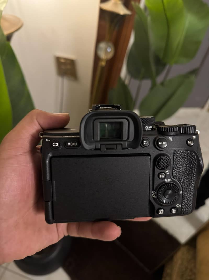 Sony alpha a7iv 6