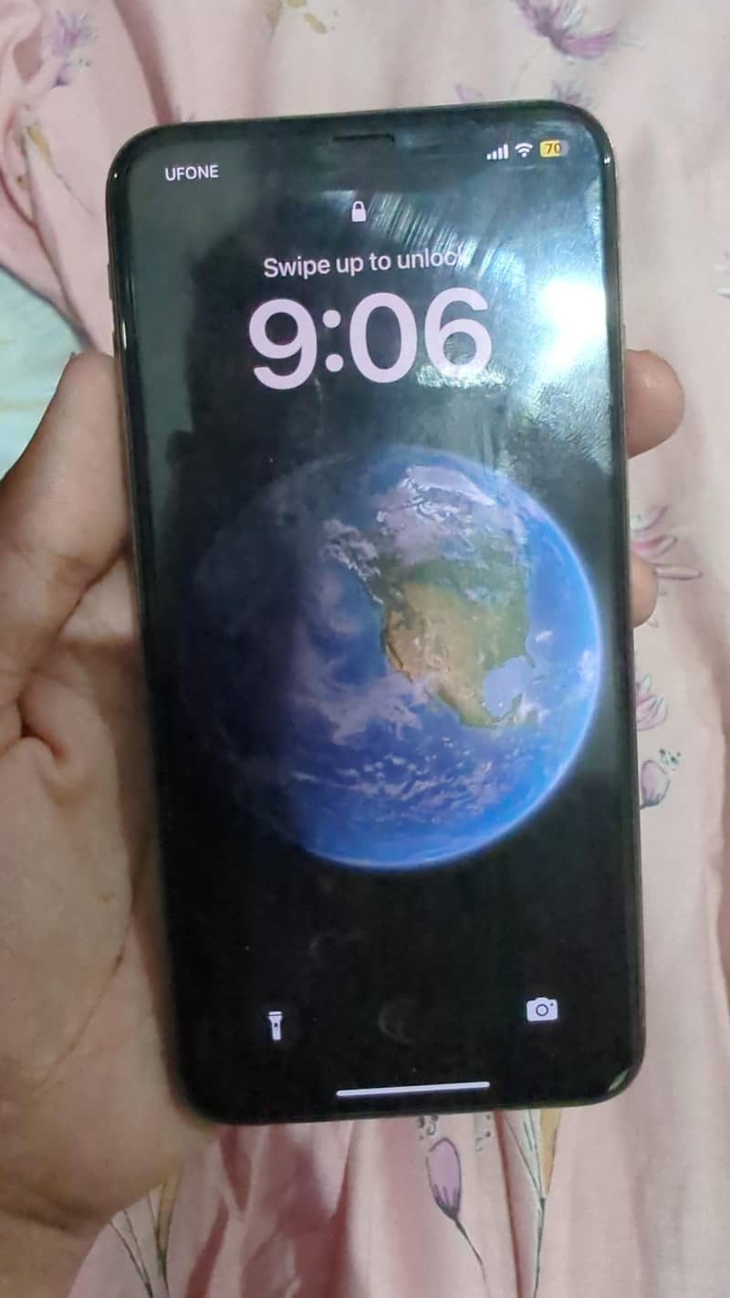 Apple iPhone X 1