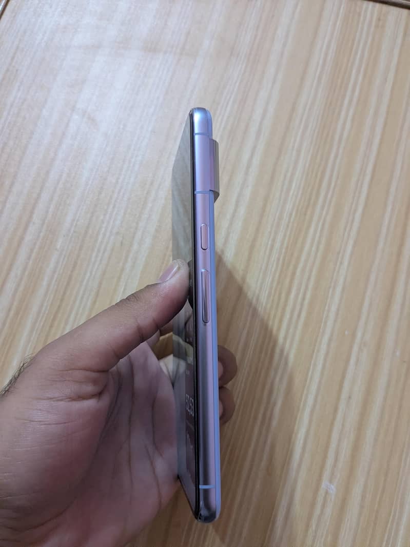 Google Pixel 8 Pro 5