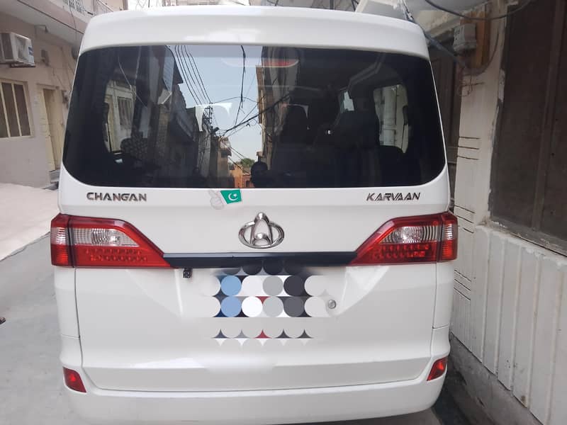 Changan karvan 13