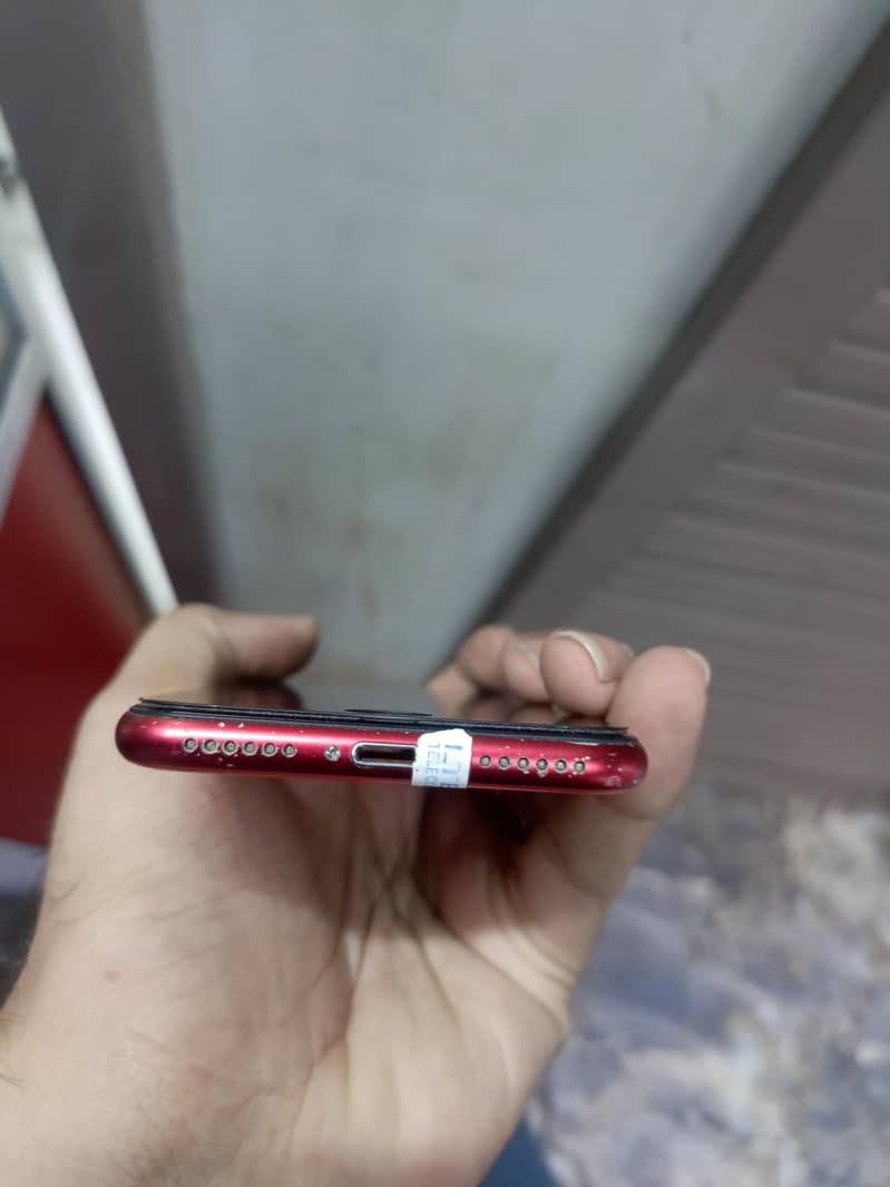 Apple iPhone SE 6