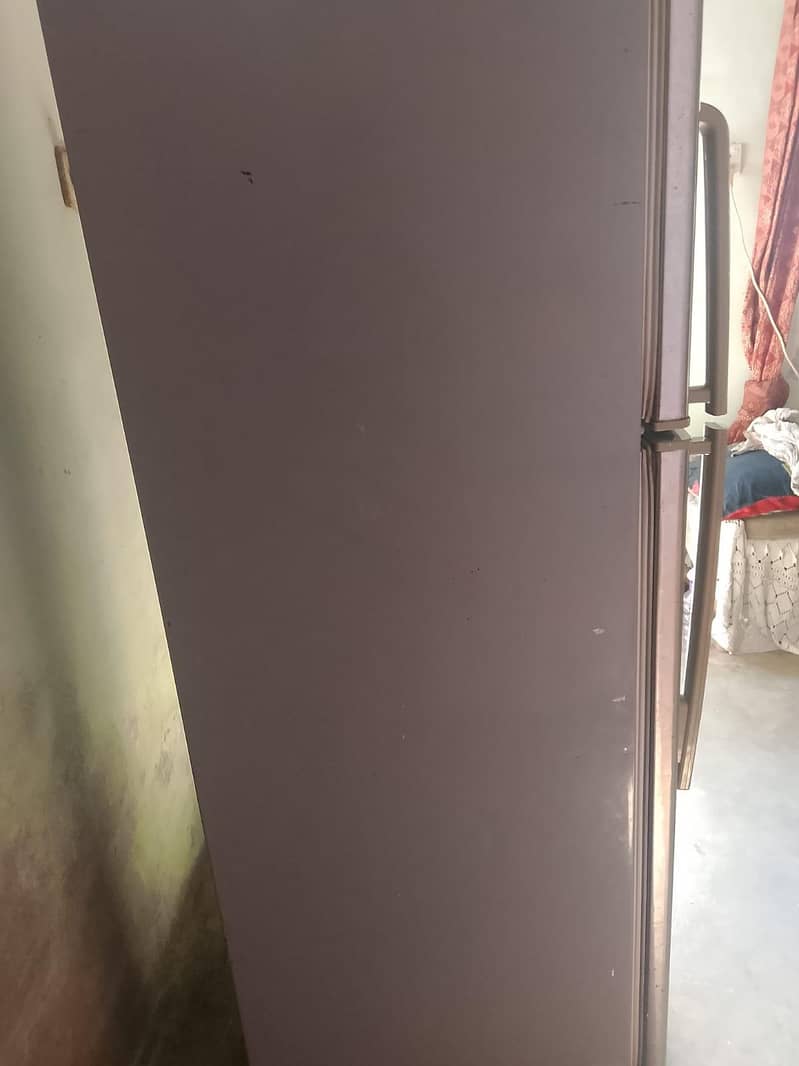 refrigerator 8