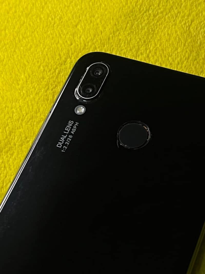 Huawei P20 Lite 0