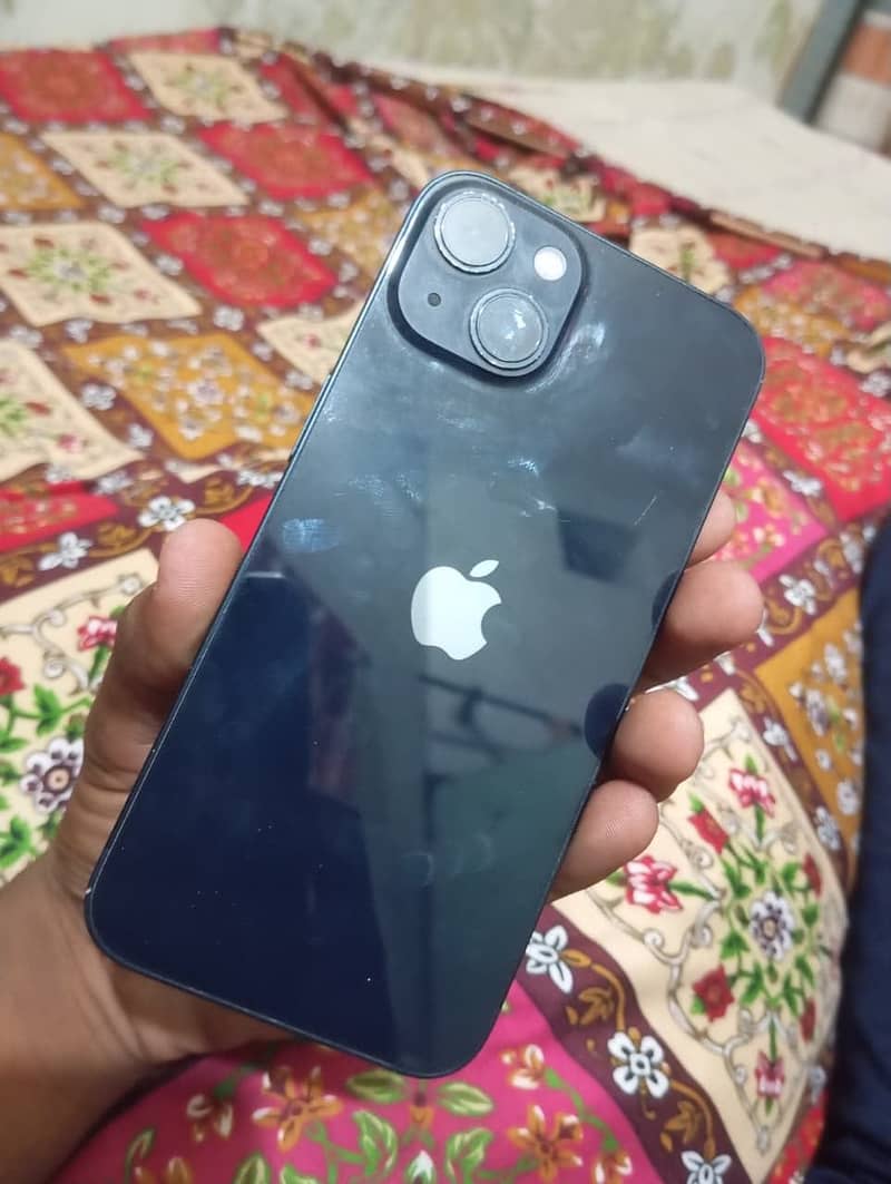 Apple iPhone 13 1