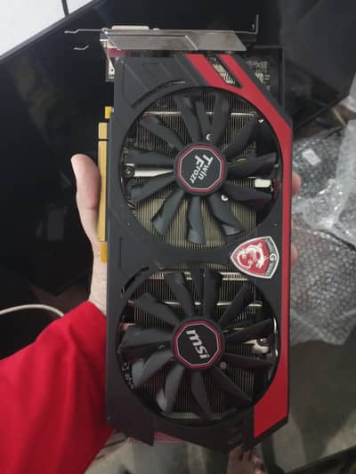 amd r9 285 direct x 12
