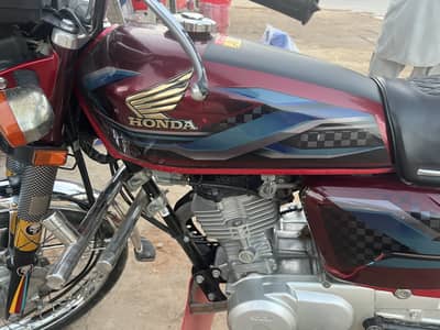Honda  125 achi condition okanwala bangla