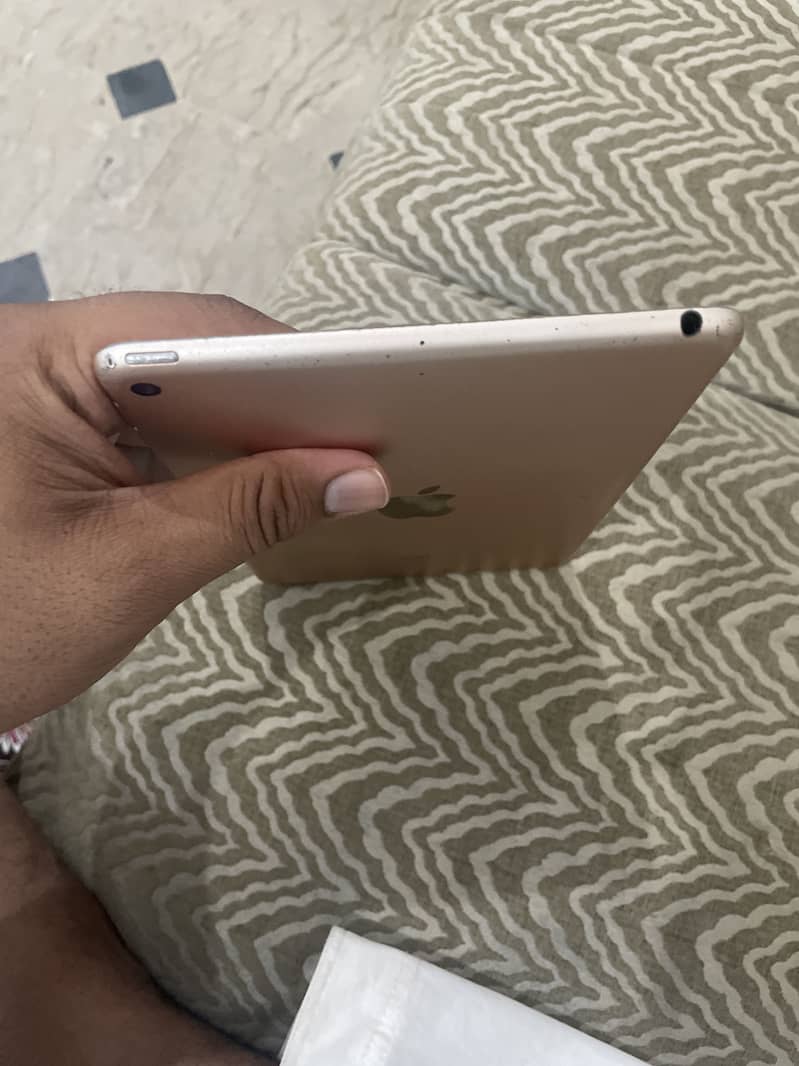 iPad mini 5 4