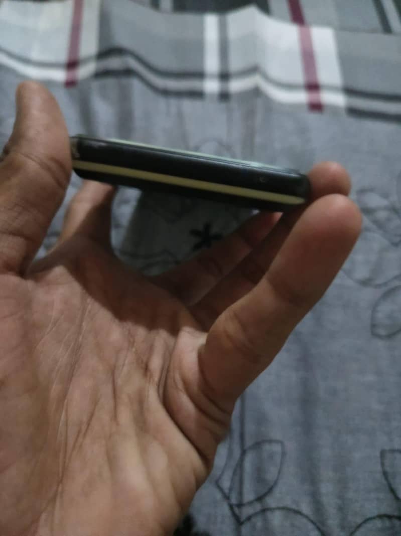 Google Pixel 6 3
