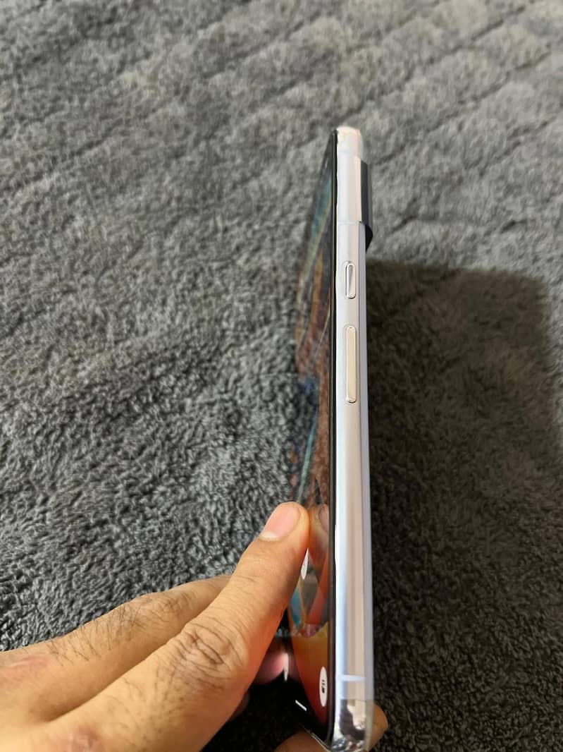 Google Pixel 8 Pro 2