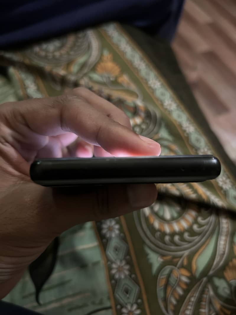 Google Pixel 6a 5