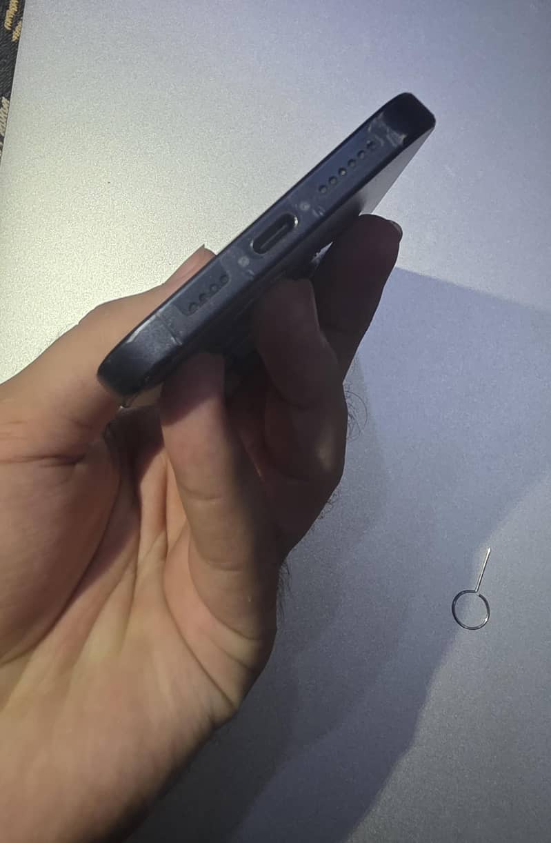 Apple iPhone 15 Pro Max 3