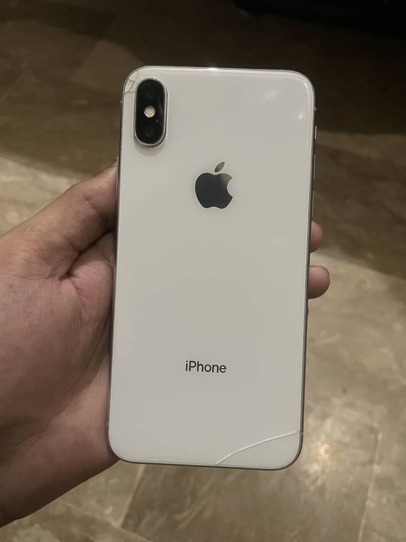 iPhone X 4