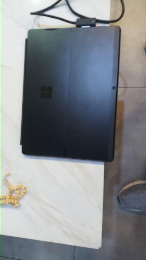 Microsoft surface 0