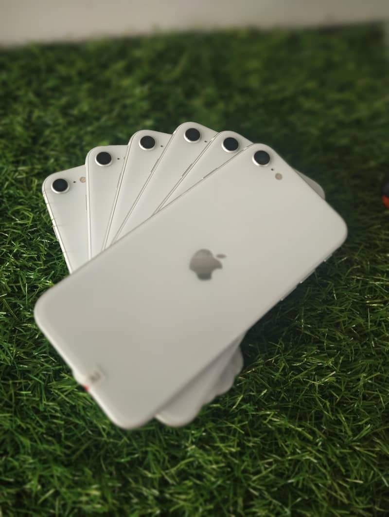 Apple iPhone SE 3