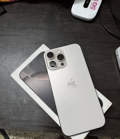 Apple iPhone 16 Pro Max factory unlock