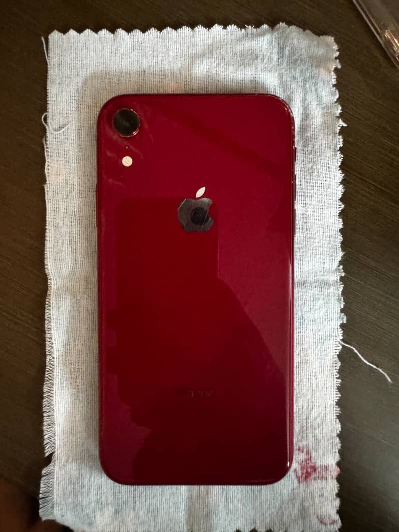 Apple iPhone XR 0