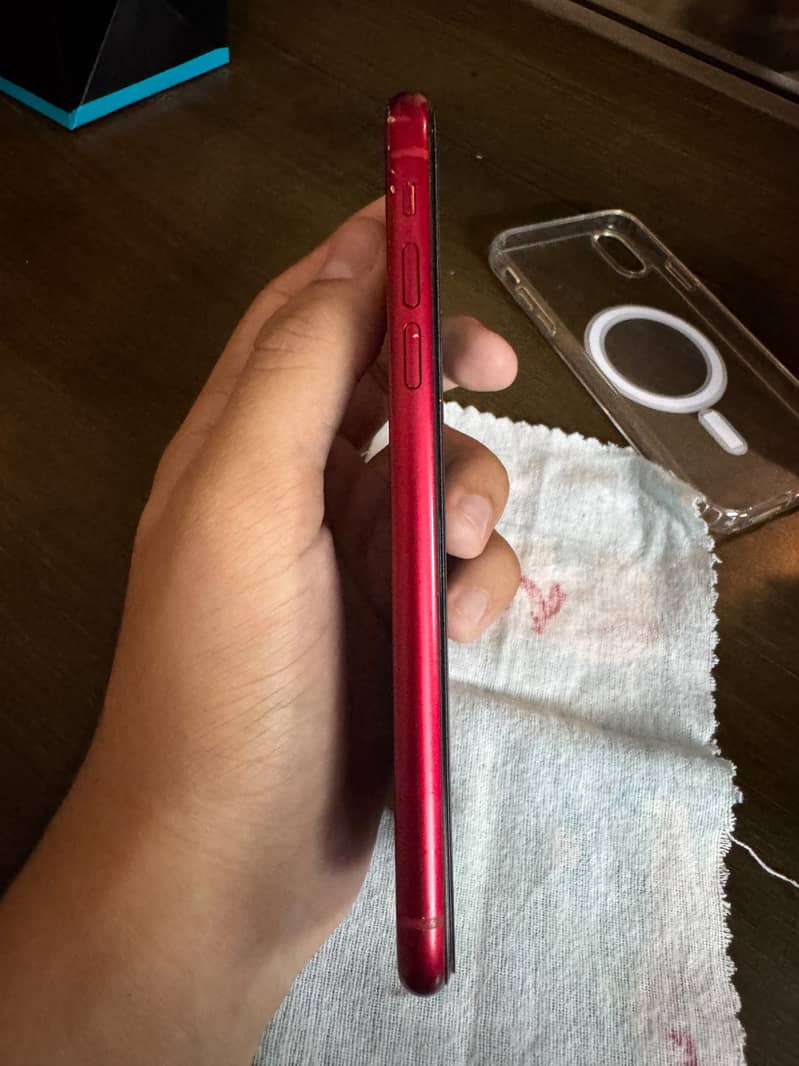 Apple iPhone XR 5
