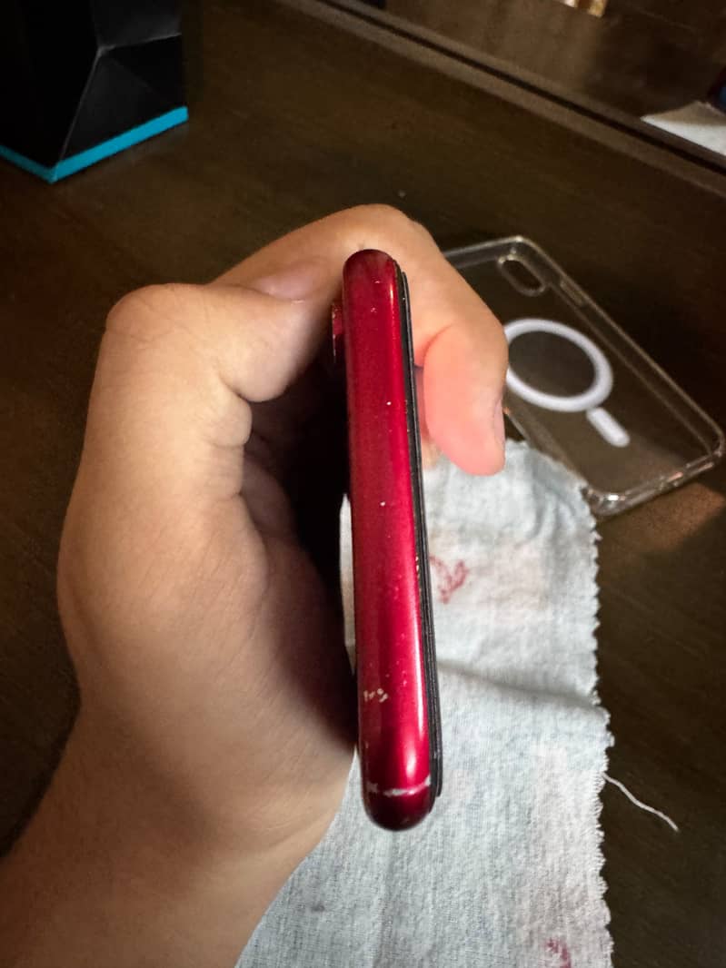 Apple iPhone XR 6