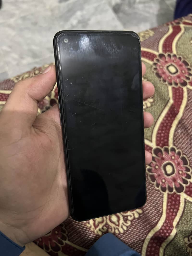 OPPO A76 0