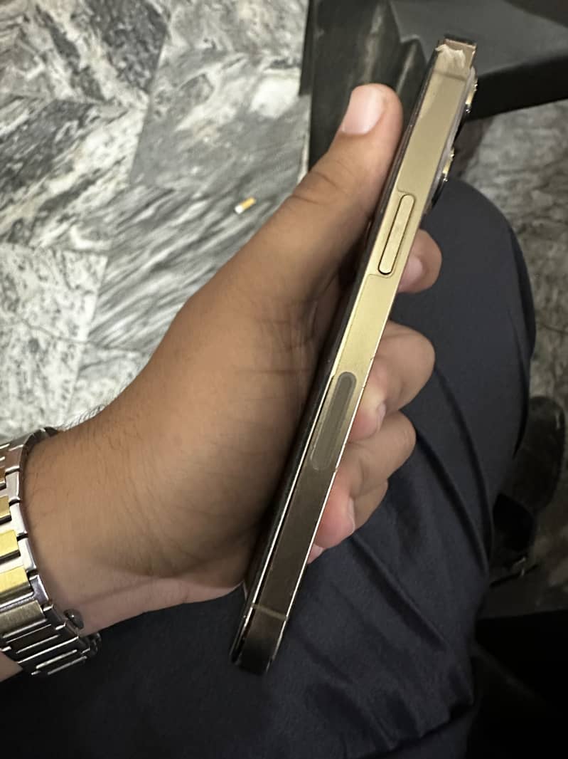 Apple iPhone 13 Pro 5