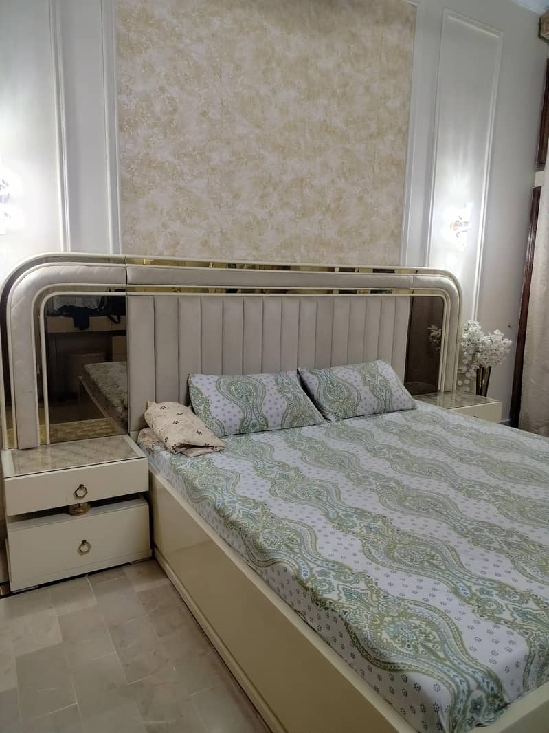 Complete bed set 0