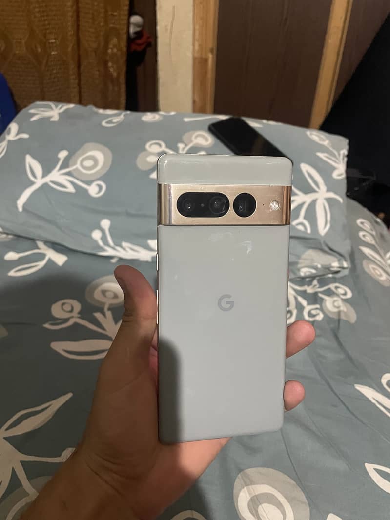 Google Pixel 7 Pro 0