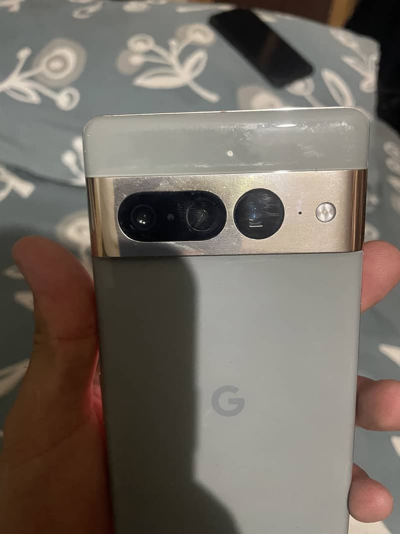 Google Pixel 7 Pro 2