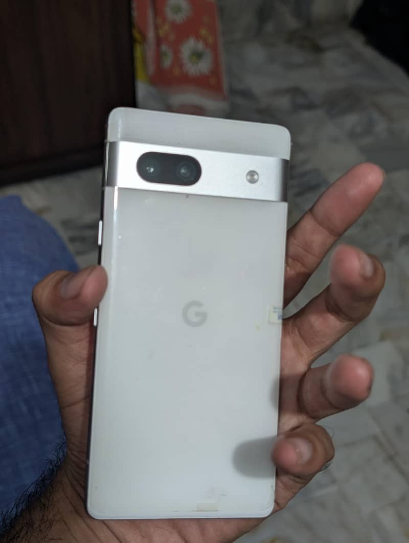 Google pixel 7A 1
