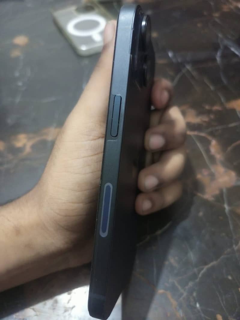 Apple iPhone 14 2