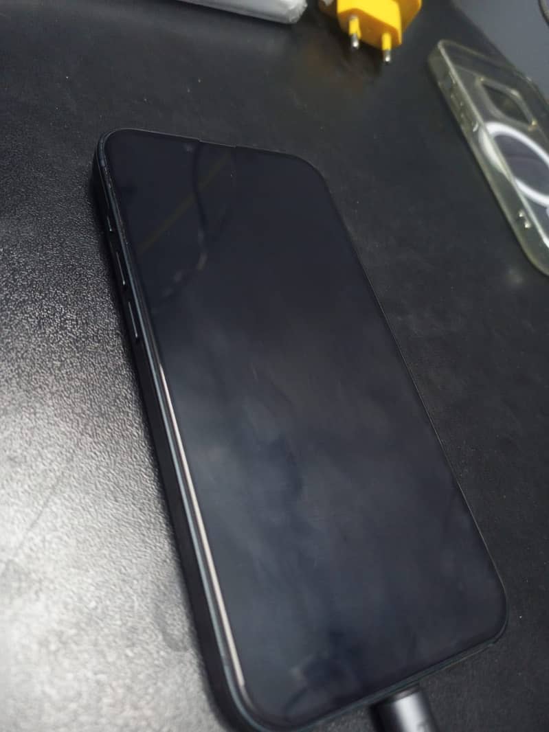 Apple iPhone 14 5