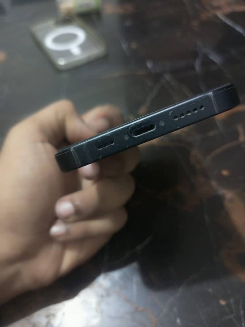Apple iPhone 14 6