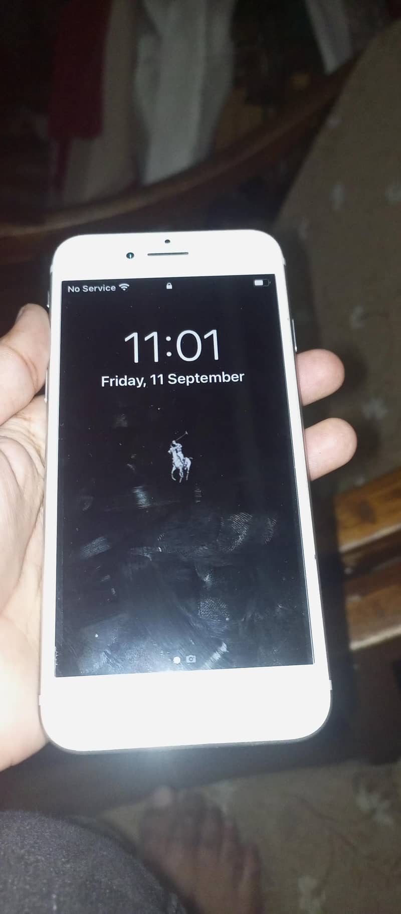 Apple iPhone 7 1