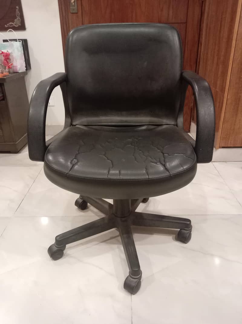 Rotating chair/Office chair 0