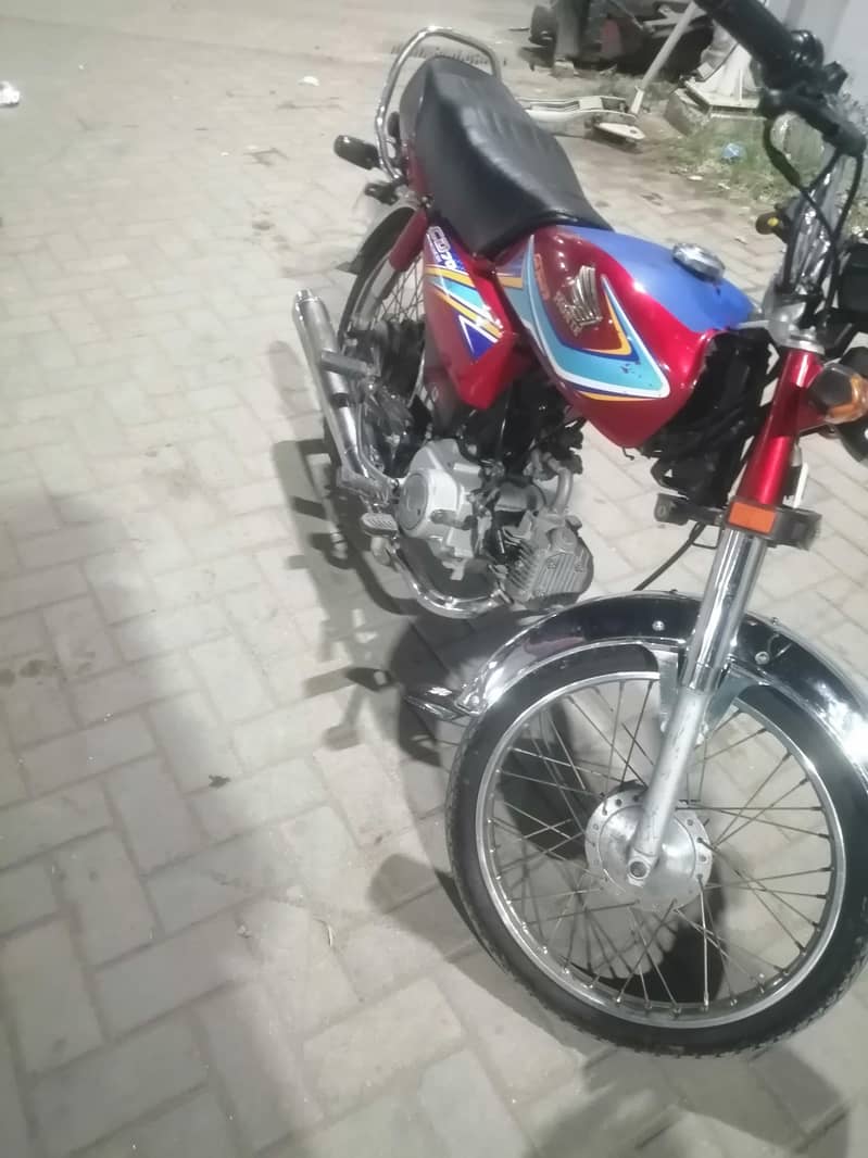 03056528131,, model 2019 13
