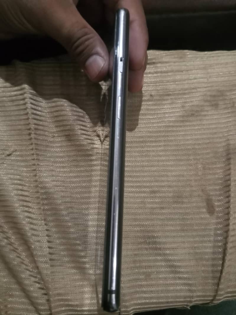 One Plus 7T 3