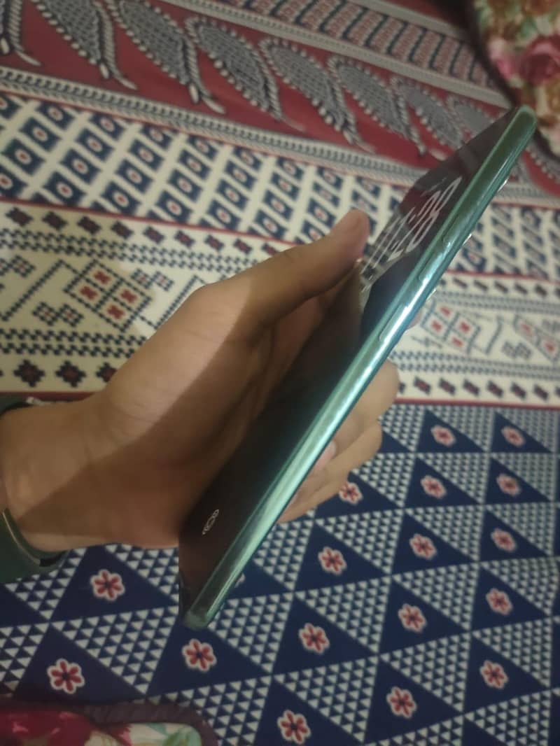 Tecno CAMON 40 4
