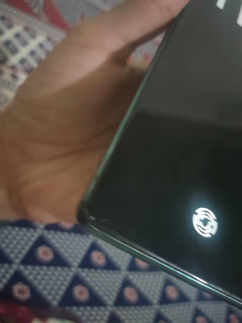Tecno CAMON 40 6