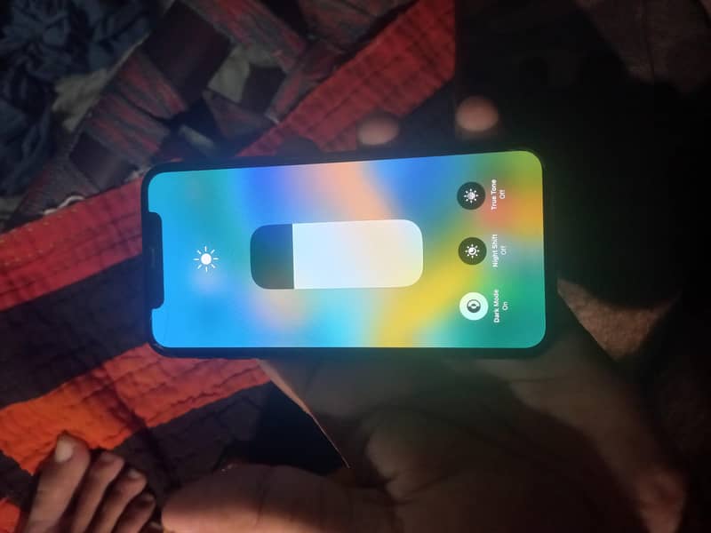 Apple iPhone X 0