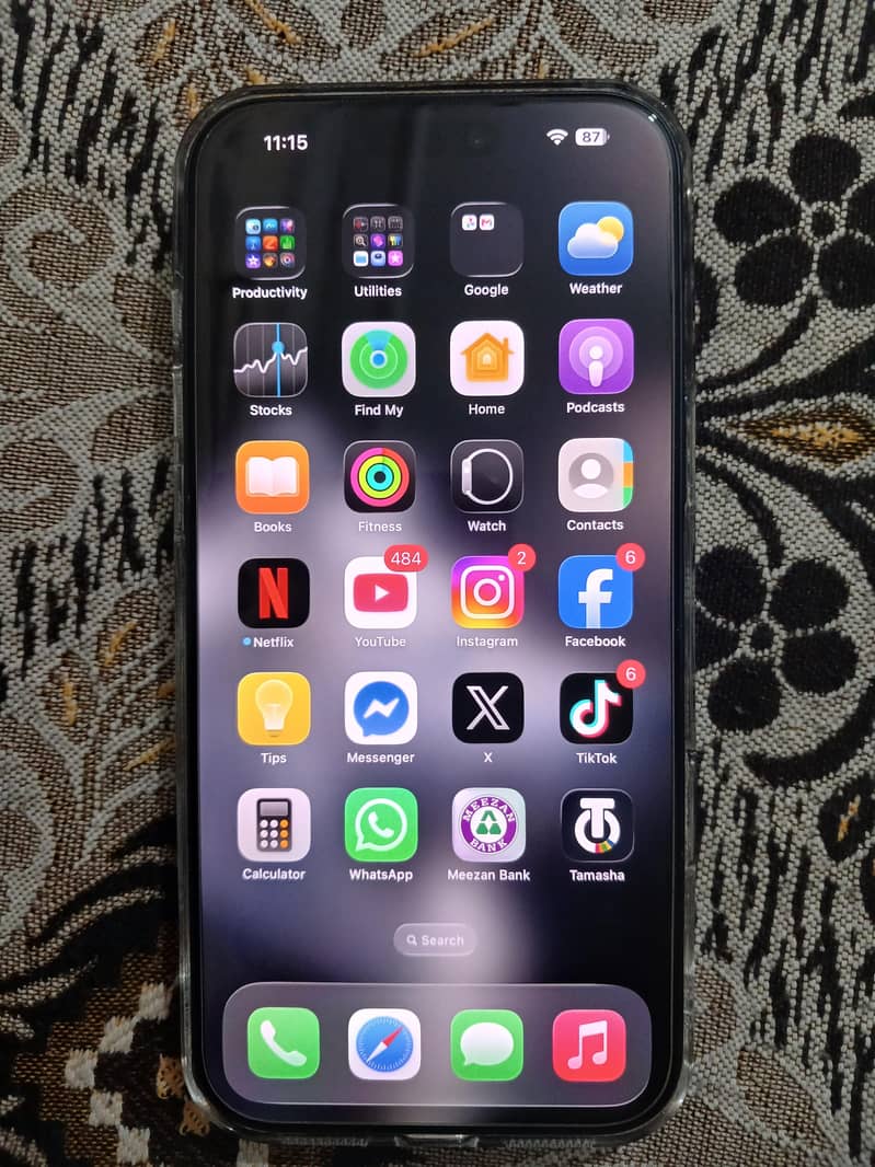 Apple iPhone 17 Pro Max 3