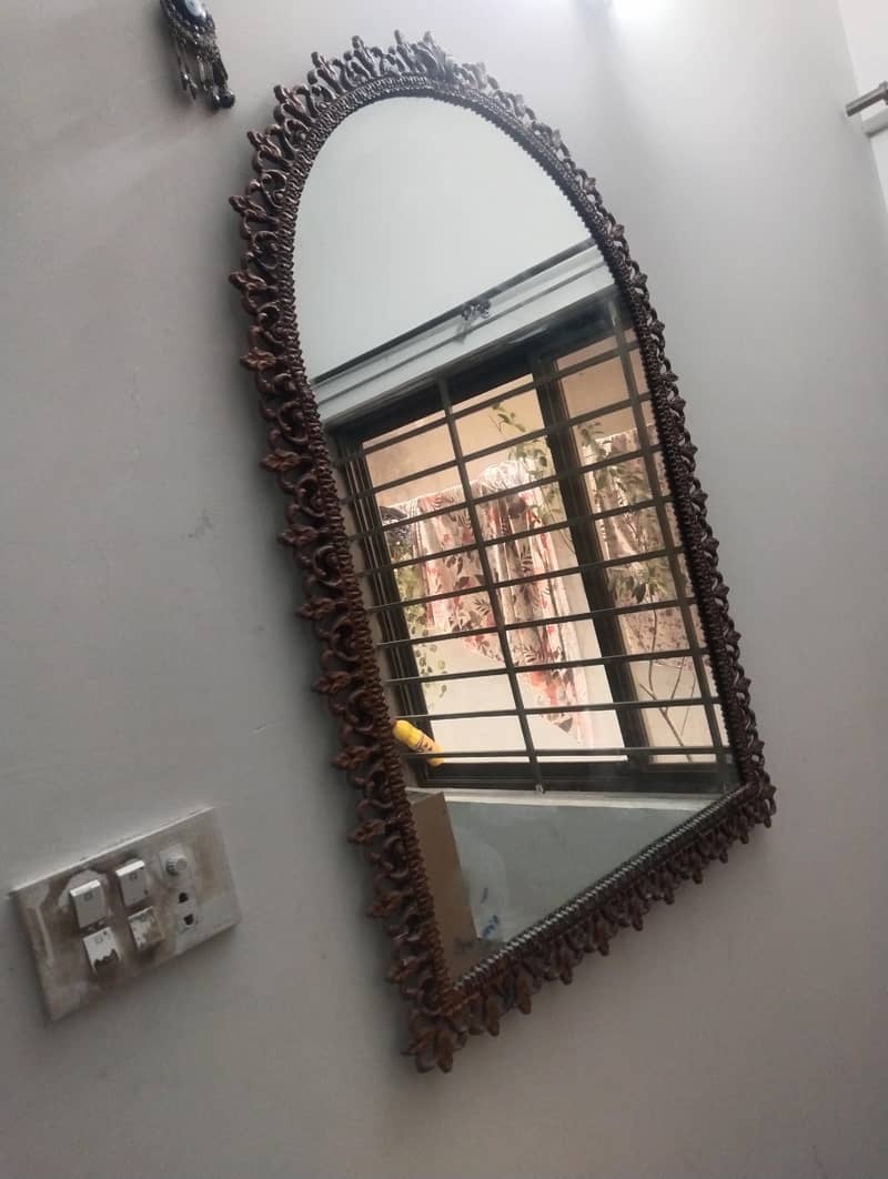 mirror 1